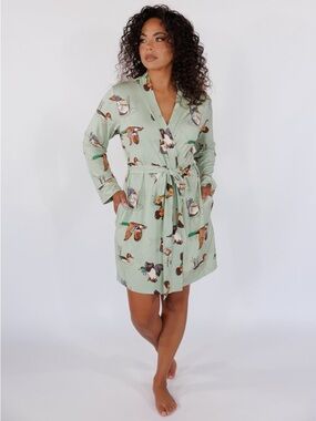 NEW NWT In My Sundays Fancy Fowl Sage Green Short Robe Medium